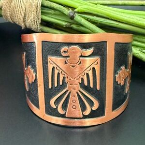 Vintage Bell Trading Post Solid Copper Thunderbird Tapered Cuff Bracelet 50.3g.